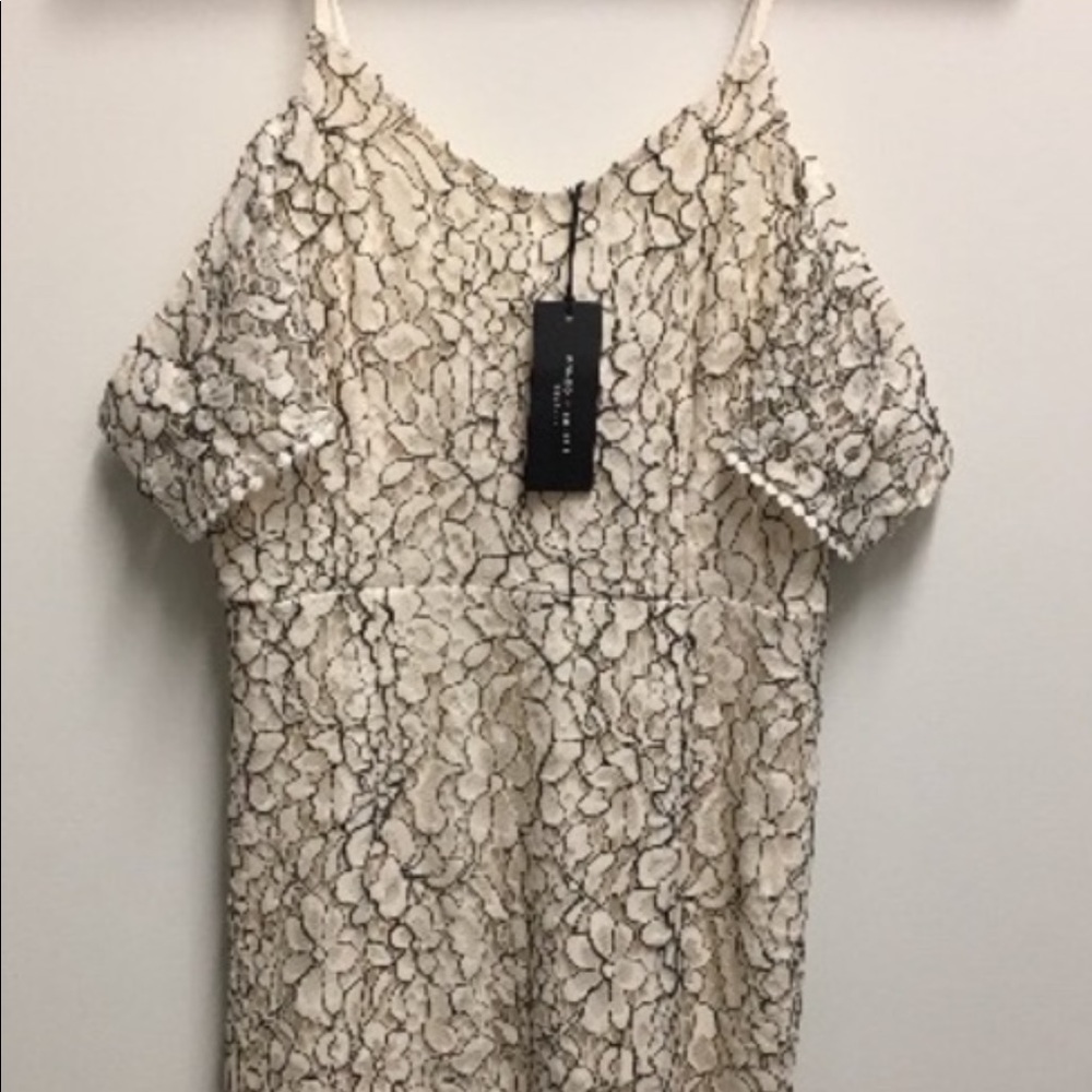 NWT Lace Midi Dress by Romeo & Juliet Couture Size M